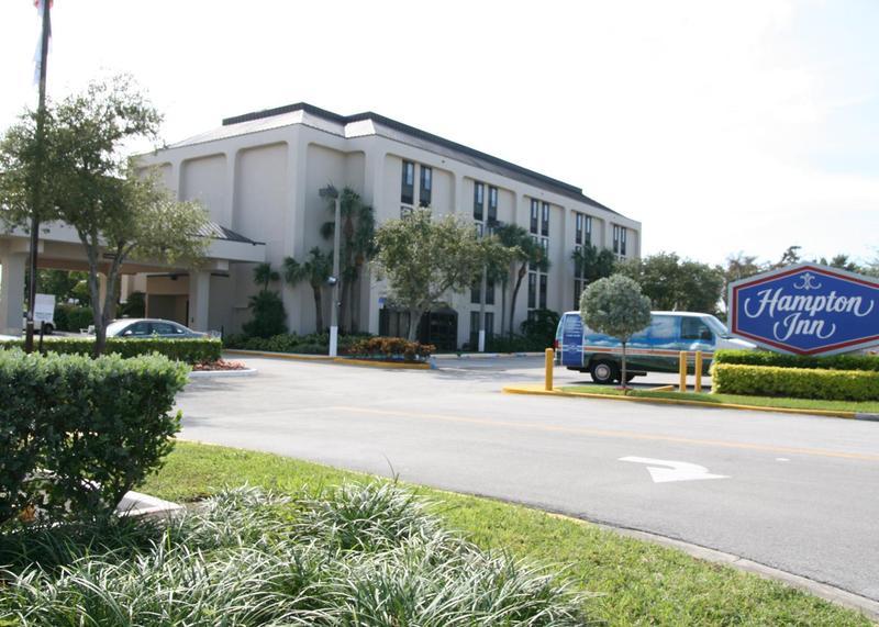 Hampton Inn Ft. Lauderdale-Cypress Creek Fort Lauderdale Exterior foto